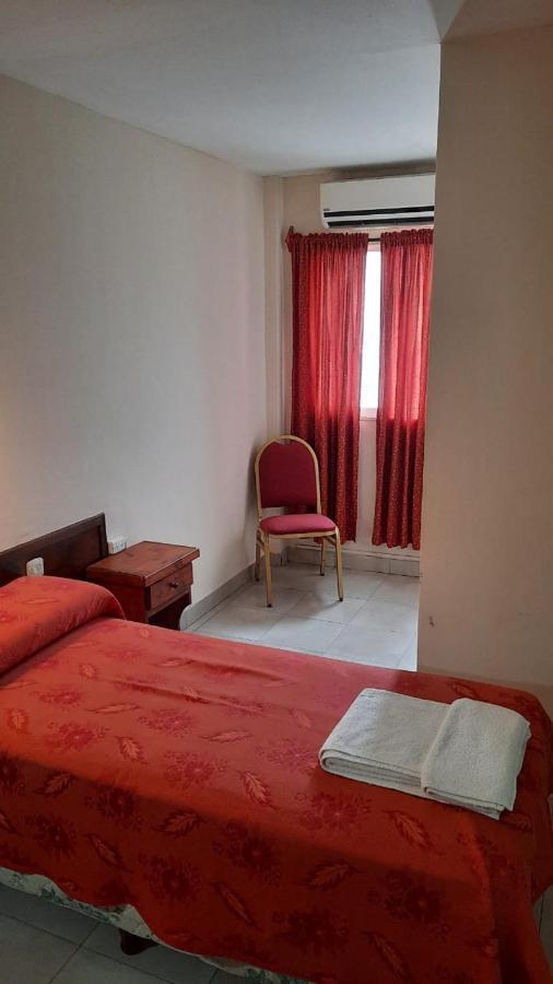 Hotel Marilian II Сальта Екстер'єр фото