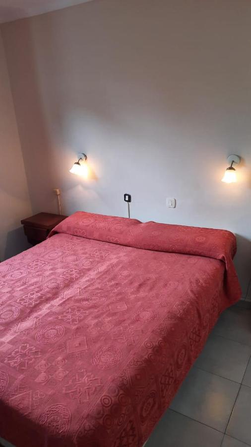 Hotel Marilian II Сальта Екстер'єр фото