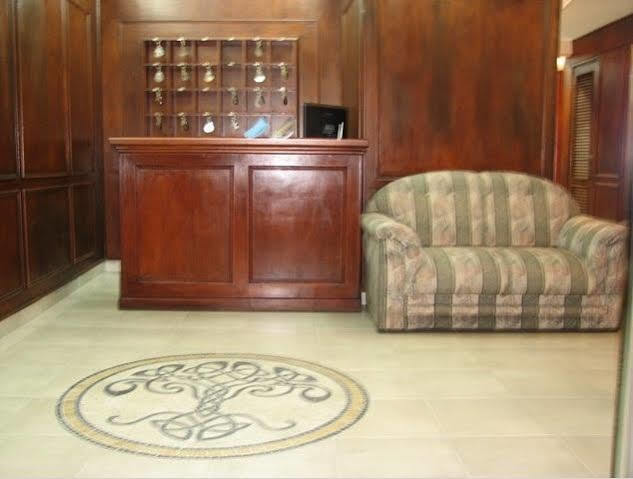 Hotel Marilian II Сальта Екстер'єр фото
