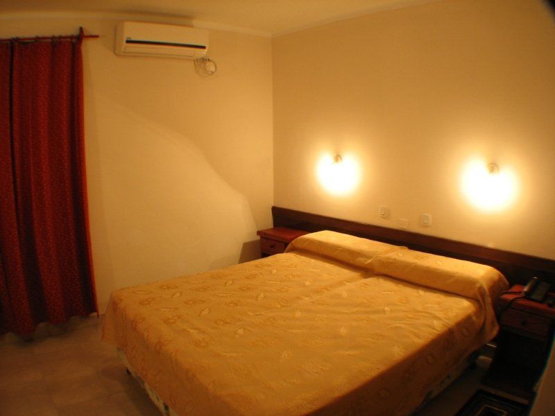 Hotel Marilian II Сальта Екстер'єр фото